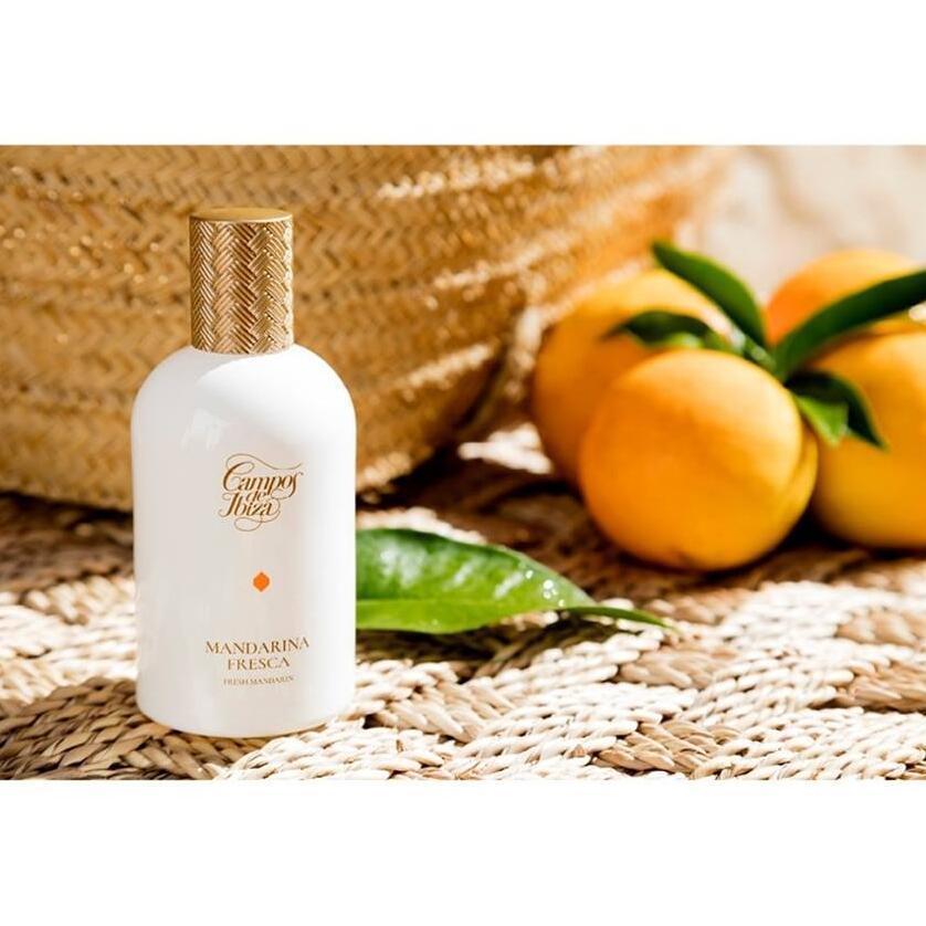 campos de Ibiza mandarina