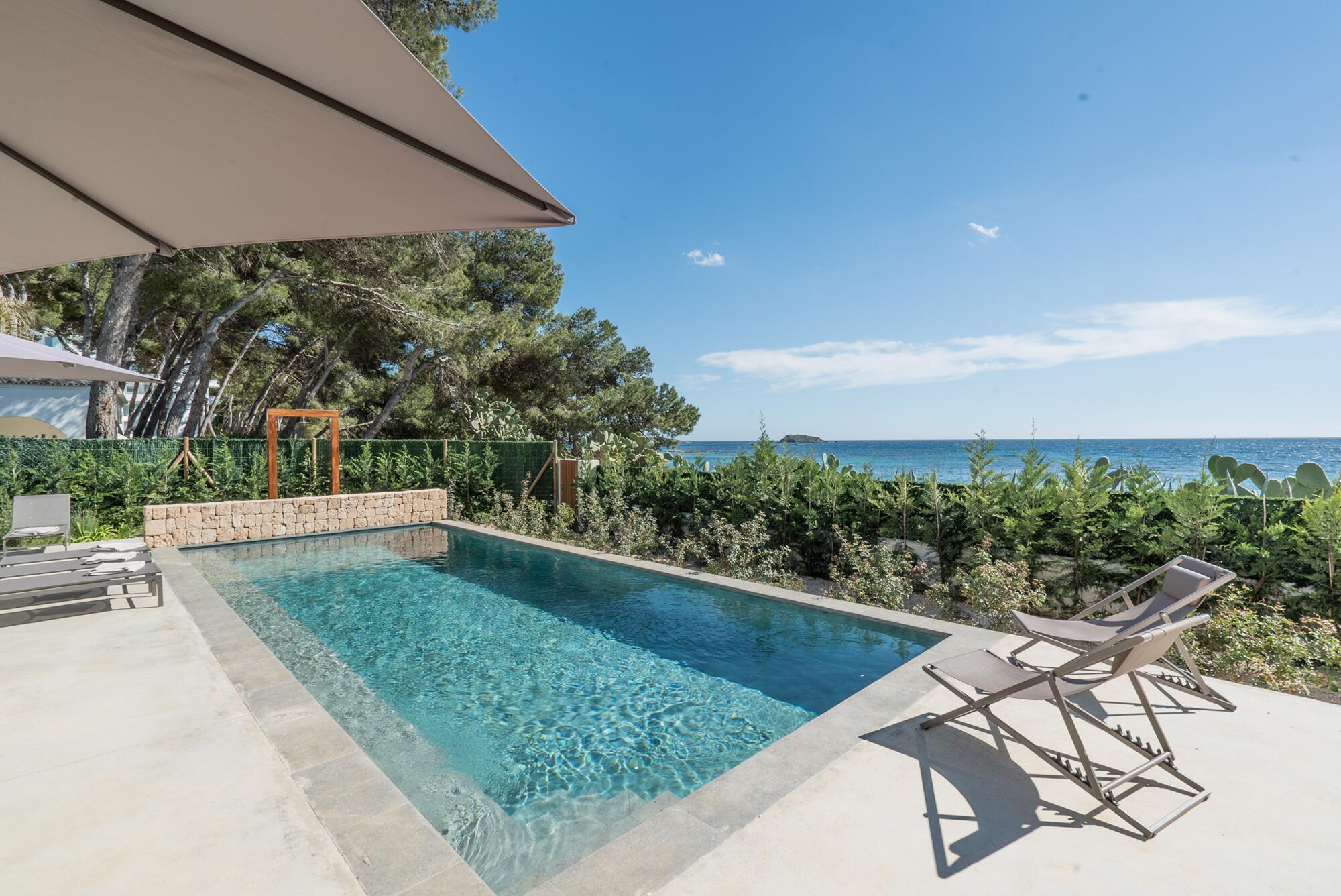 Ibiza Immobilie mit Pool und Meerblick