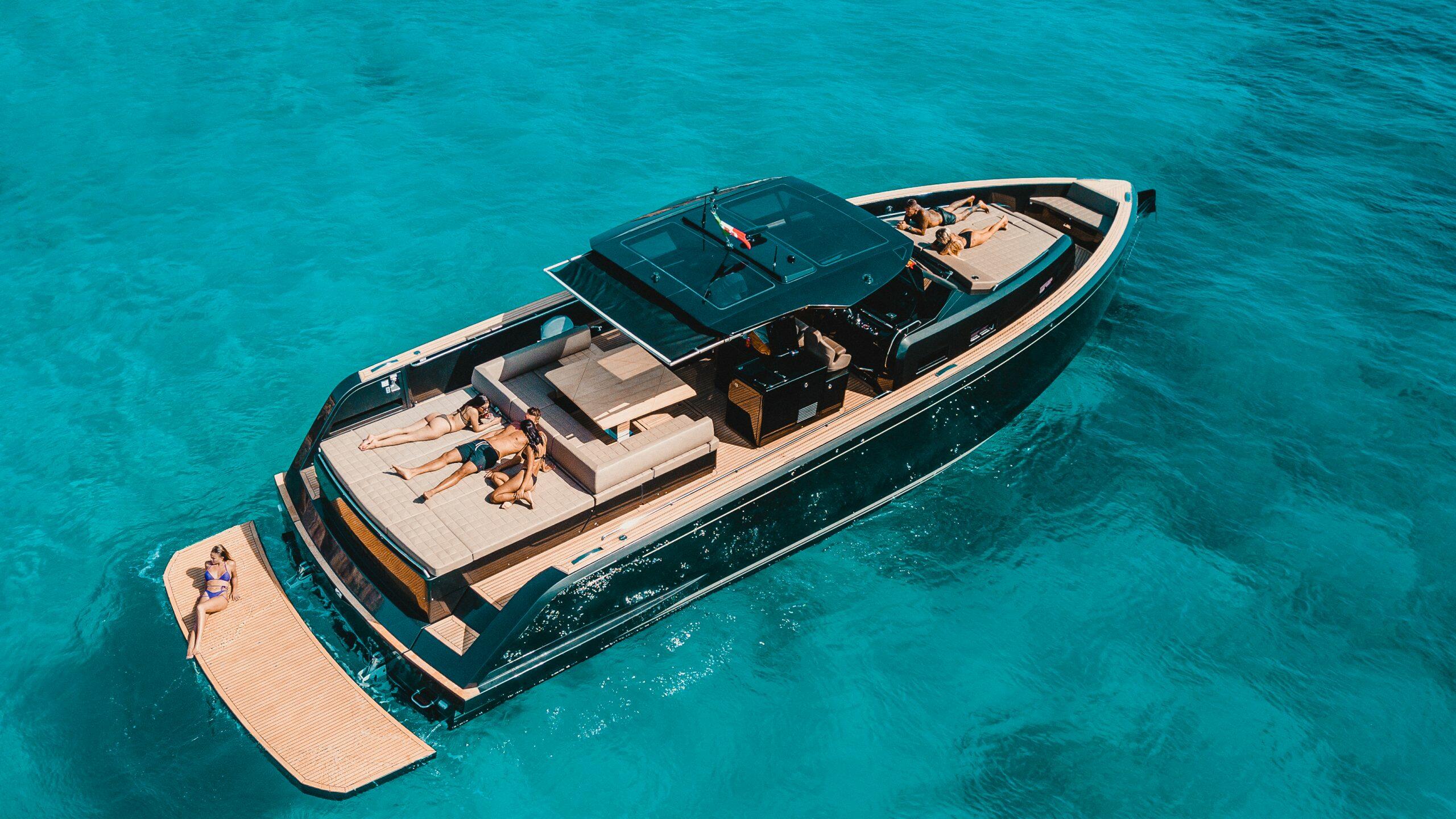 Yachtcharter-Erlebnis für Ibiza-Villengäste