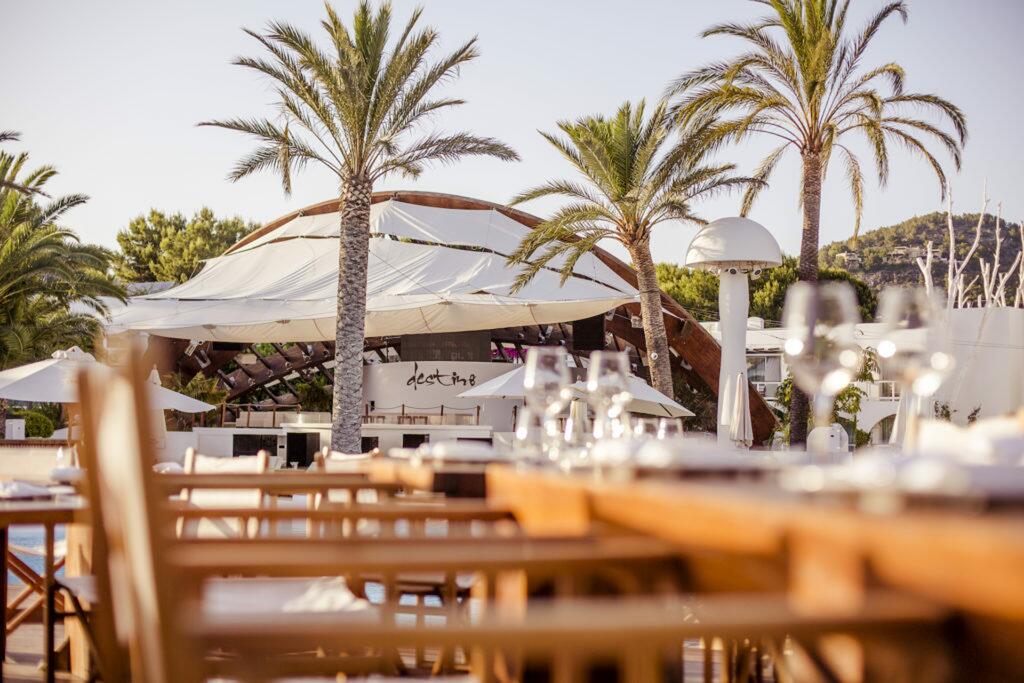 Destino Pacha Group in Talamanca Ibiza - Flamenco_Fernando