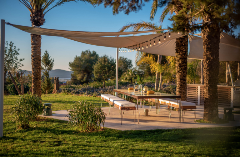 Ibiza im Winter: Wohnen am Kamin & saisonaler Charme